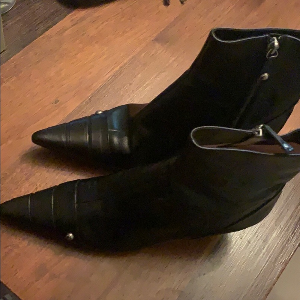 Chanel Black Leather zip up Shoe Boots
